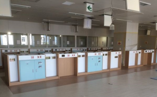 大型コンソールボックス