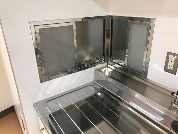 採尿パスボックス