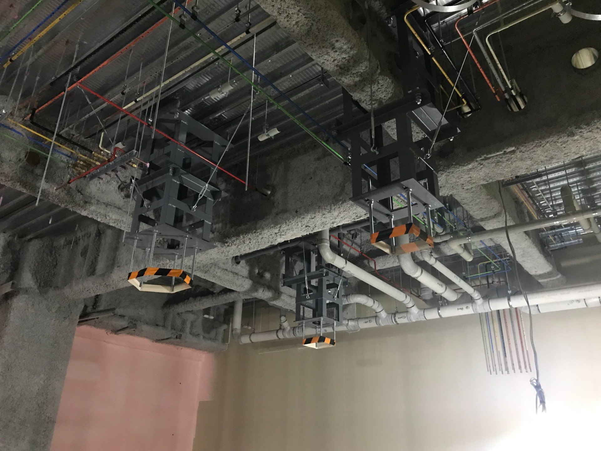 無影灯架台工事